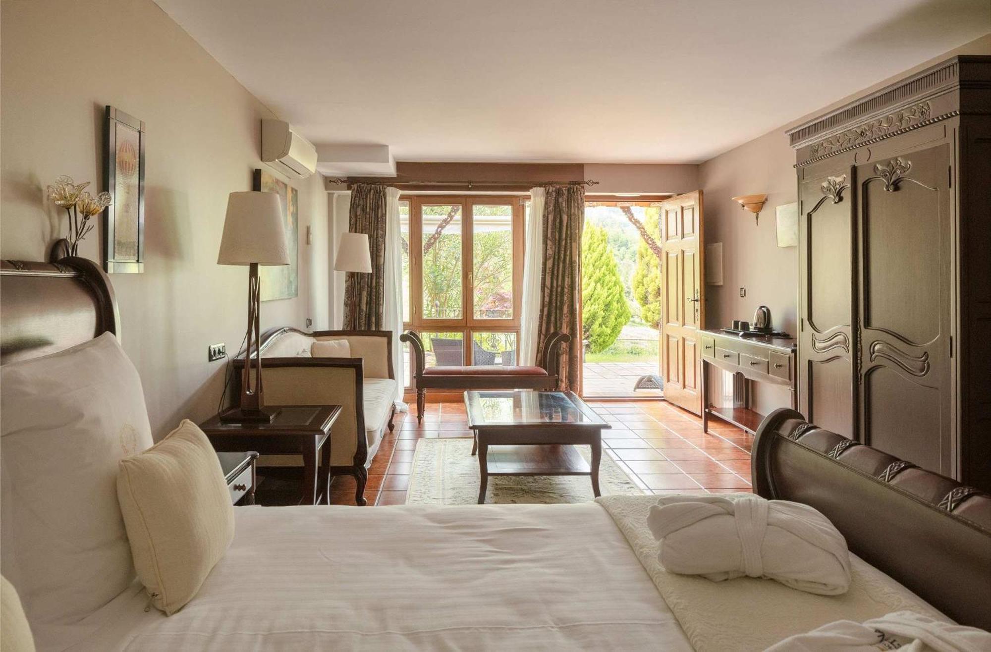 Hotel & Spa Etxegana Zeanuri Ngoại thất bức ảnh