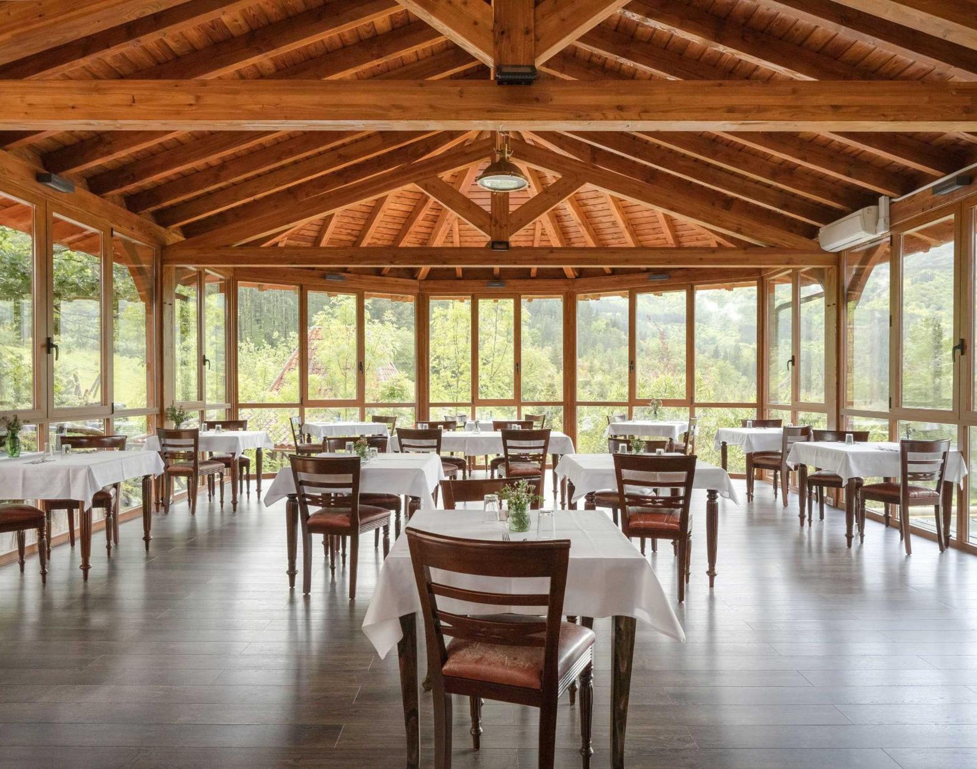 Hotel & Spa Etxegana Zeanuri Ngoại thất bức ảnh