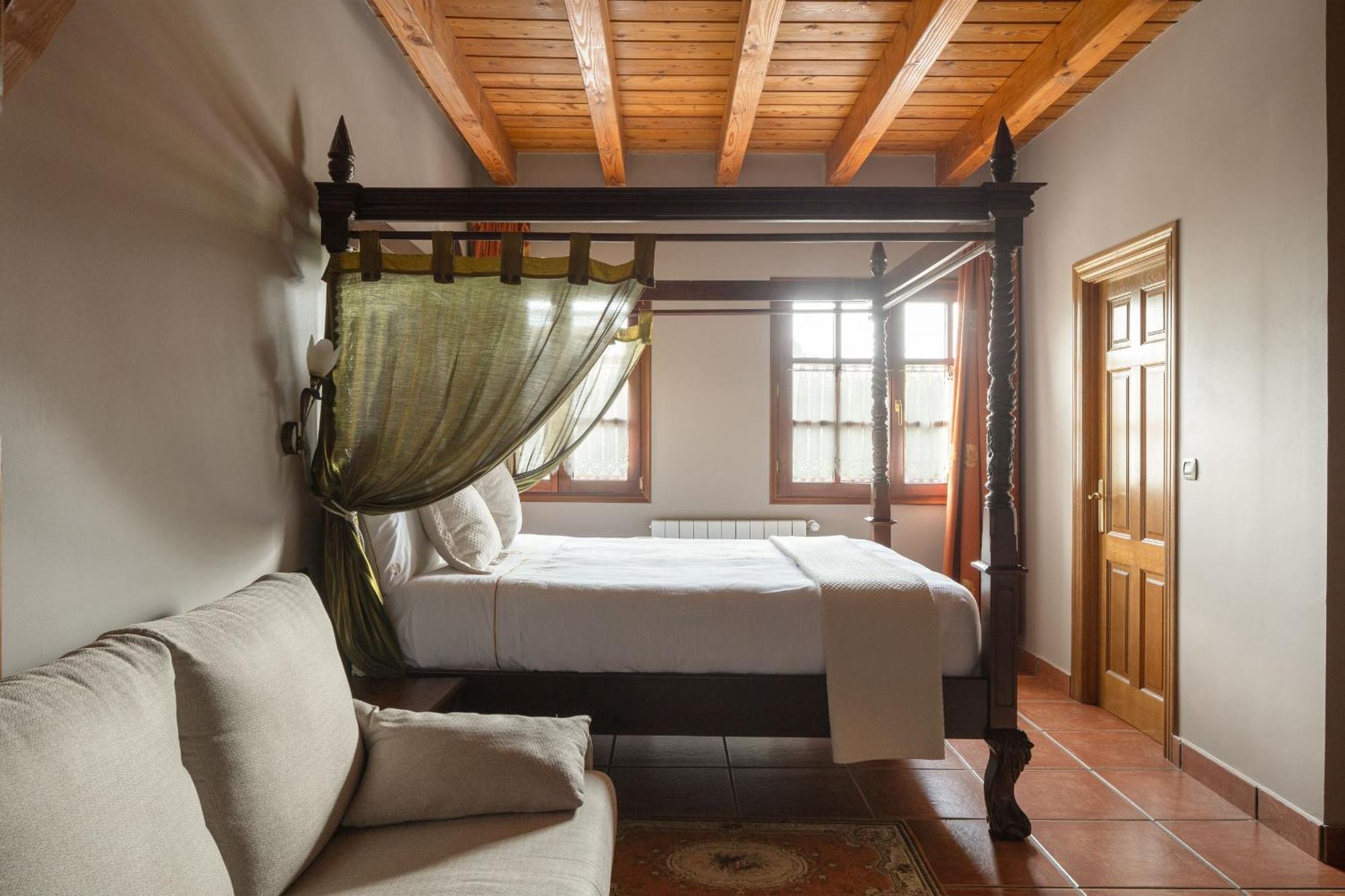 Hotel & Spa Etxegana Zeanuri Ngoại thất bức ảnh